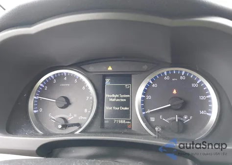 2018 Toyota Highlander Le Plus из США, поврежденный, VIN 5TDBZRFH2JS843079